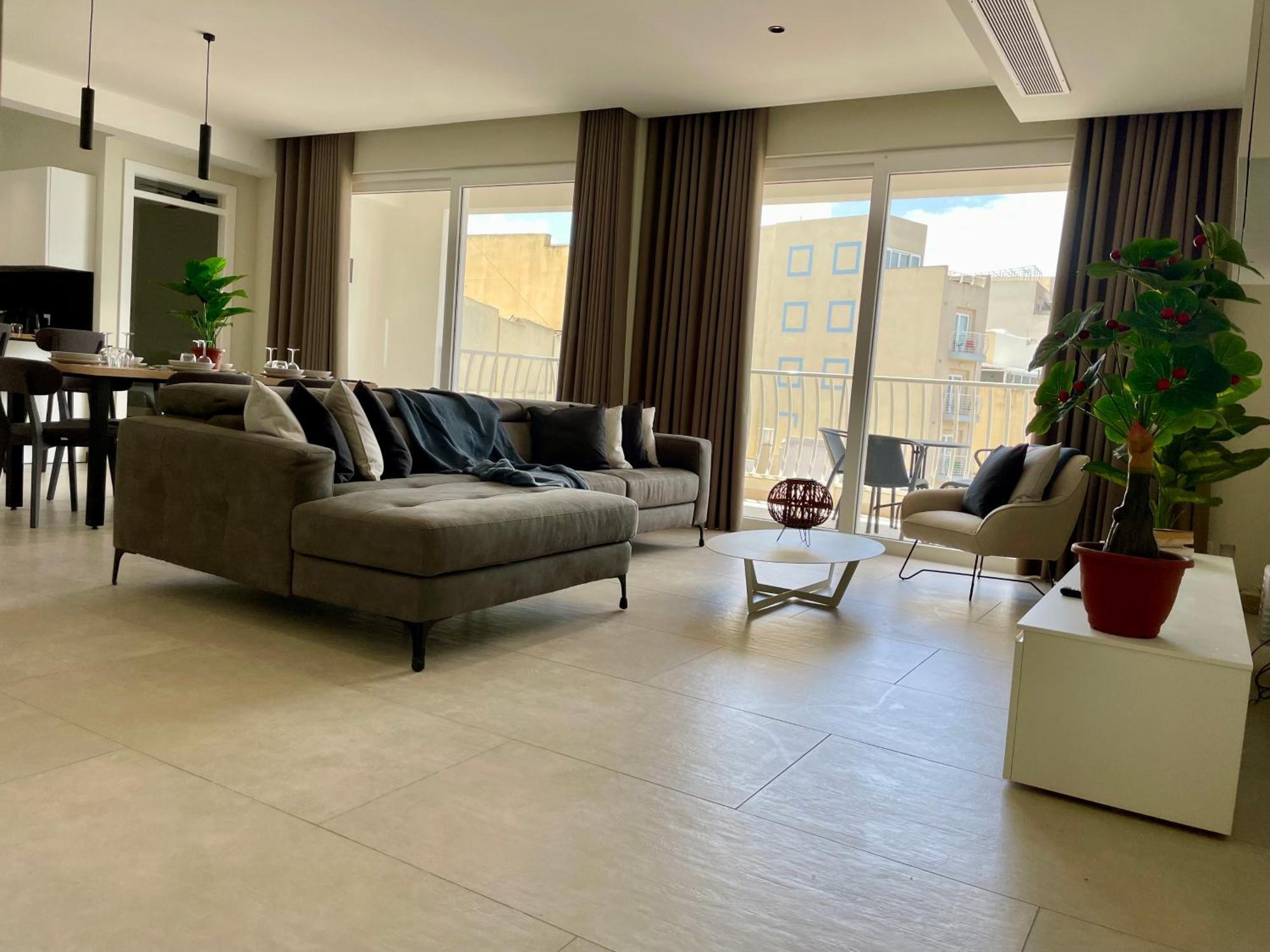 Bugibba Square Seafront Lux Apartments By Holi St. Paul's Bay Exterior foto